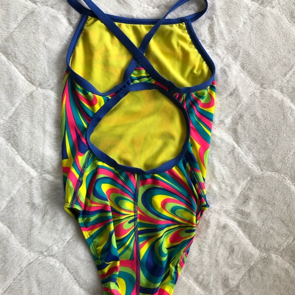 TYR Competition One Piece Suit - Picture 2 of 5